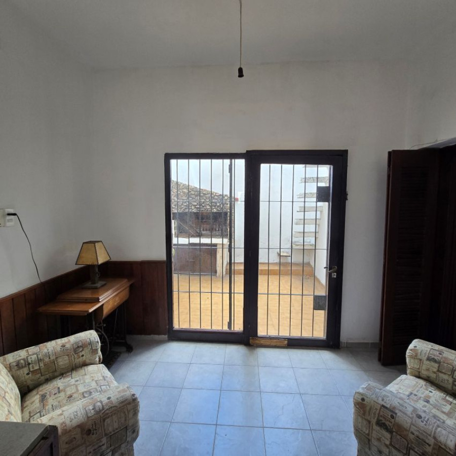 Casa ID.100 - Venta casa Barrio Sur 3 dormitorios y parrillero.