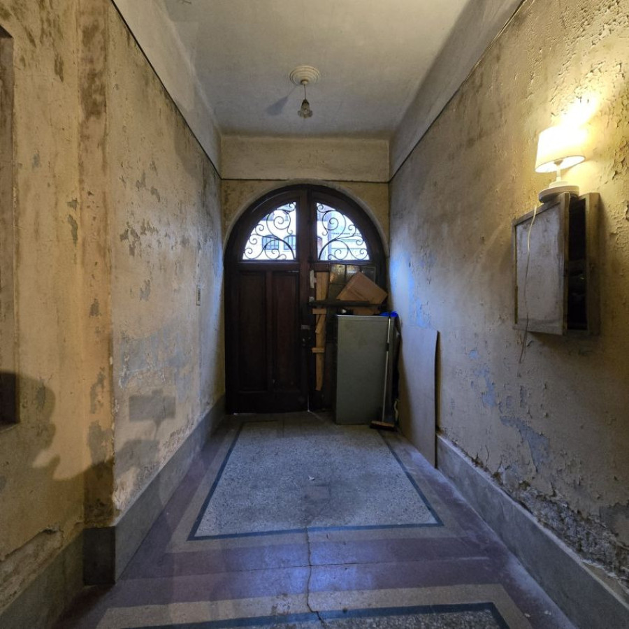 Casa ID.208 - Venta casa a reciclar, 2 dormitorios, 3 baños Pocitos