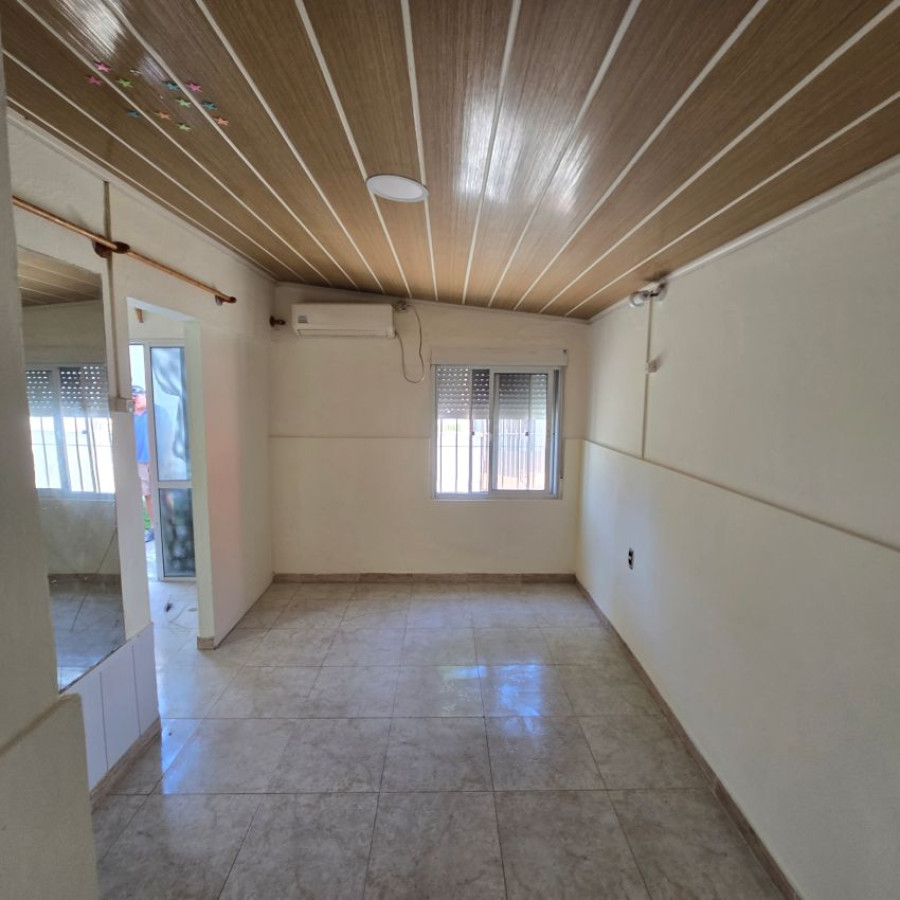 Casa ID.46 - Venta casa en Malvin Norte 1 dormitorio con patio.