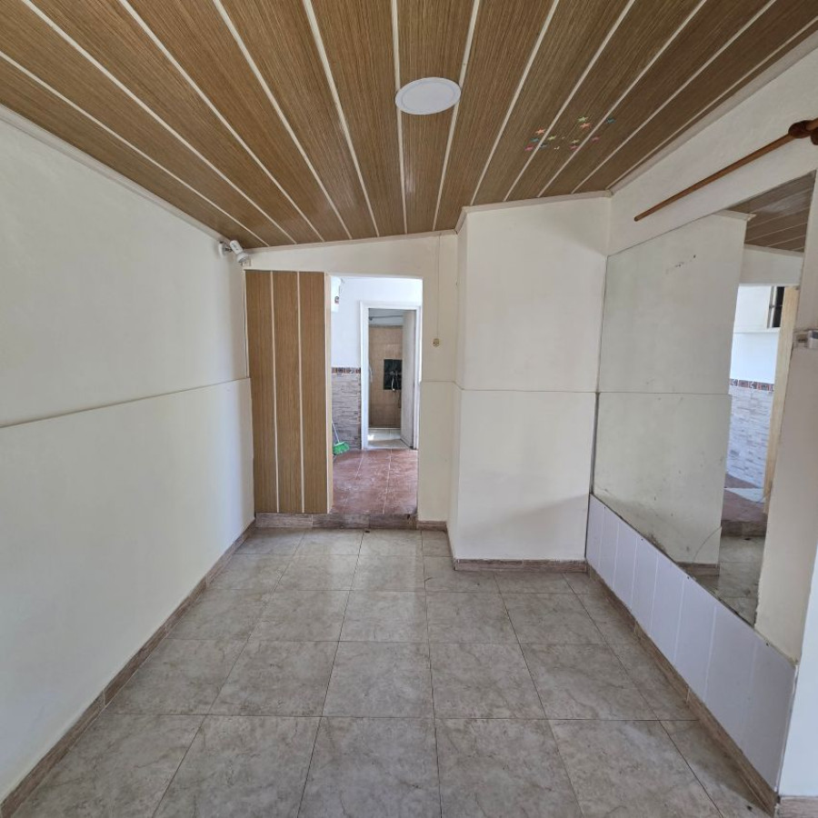 Casa ID.46 - Venta casa en Malvin Norte 1 dormitorio con patio.