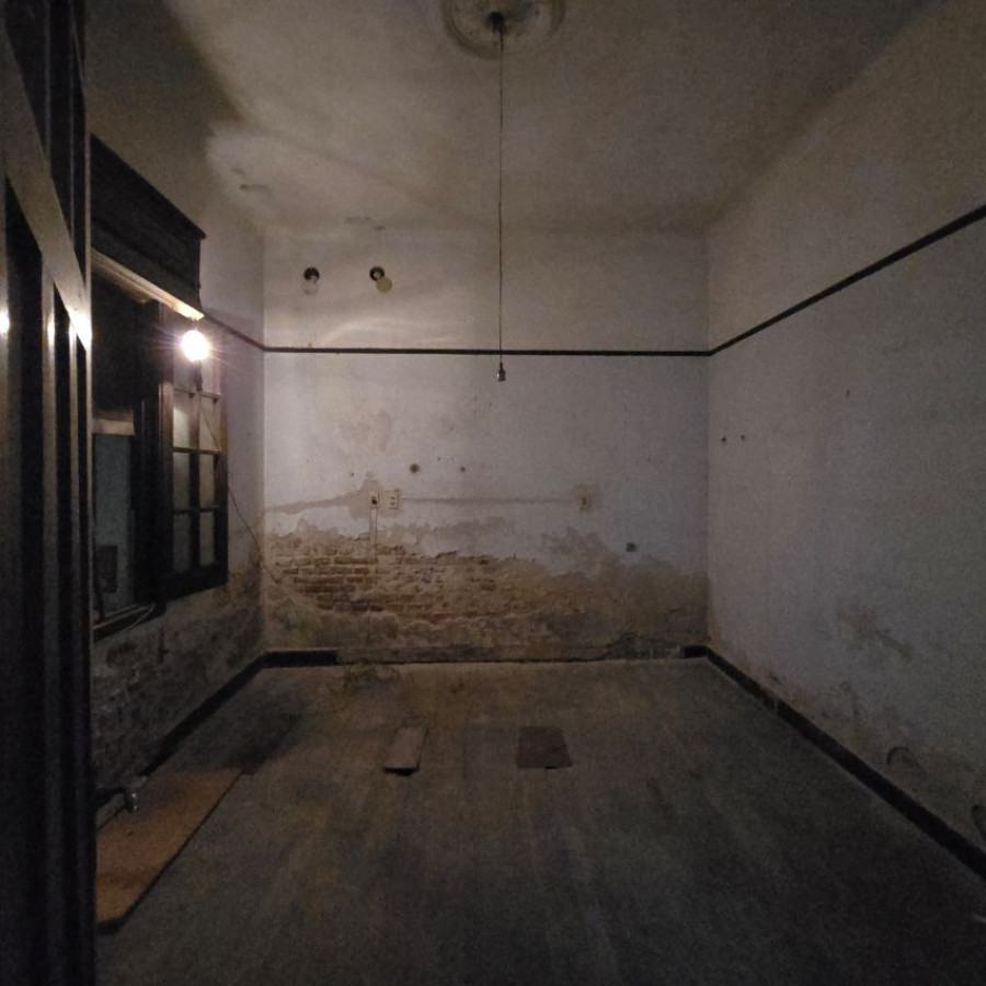 Casa ID.208 - Venta casa a reciclar, 2 dormitorios, 3 baños Pocitos