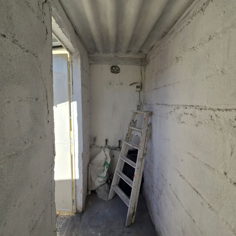 Casa ID.66 - Alquiler casa en Ituzaingó 2 dormitorios con fondo y cochera