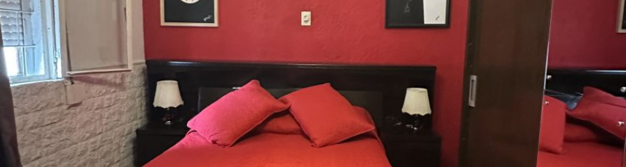 Venta casa La Teja 4 dormitorios, 2 cocinas, 2 baños, patio.