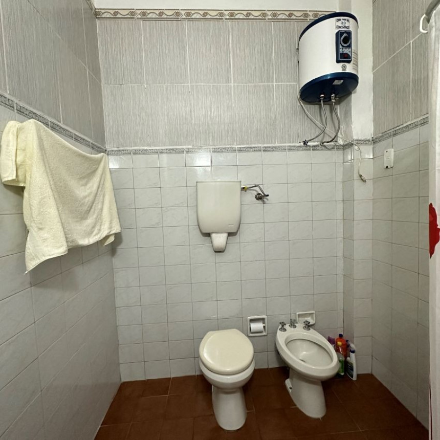 Casa ID.19 - Venta Casa Paso Molino 2 O 3 Dormitorios, Jardín Y Patio.