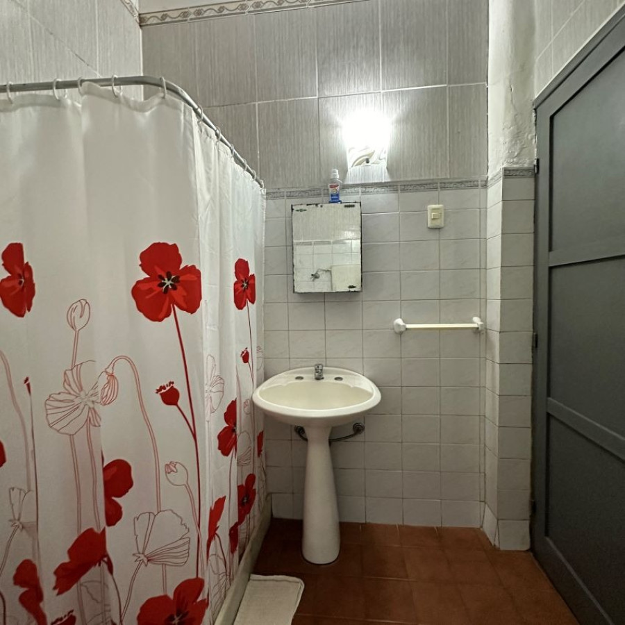 Casa ID.19 - Venta Casa Paso Molino 2 O 3 Dormitorios, Jardín Y Patio.