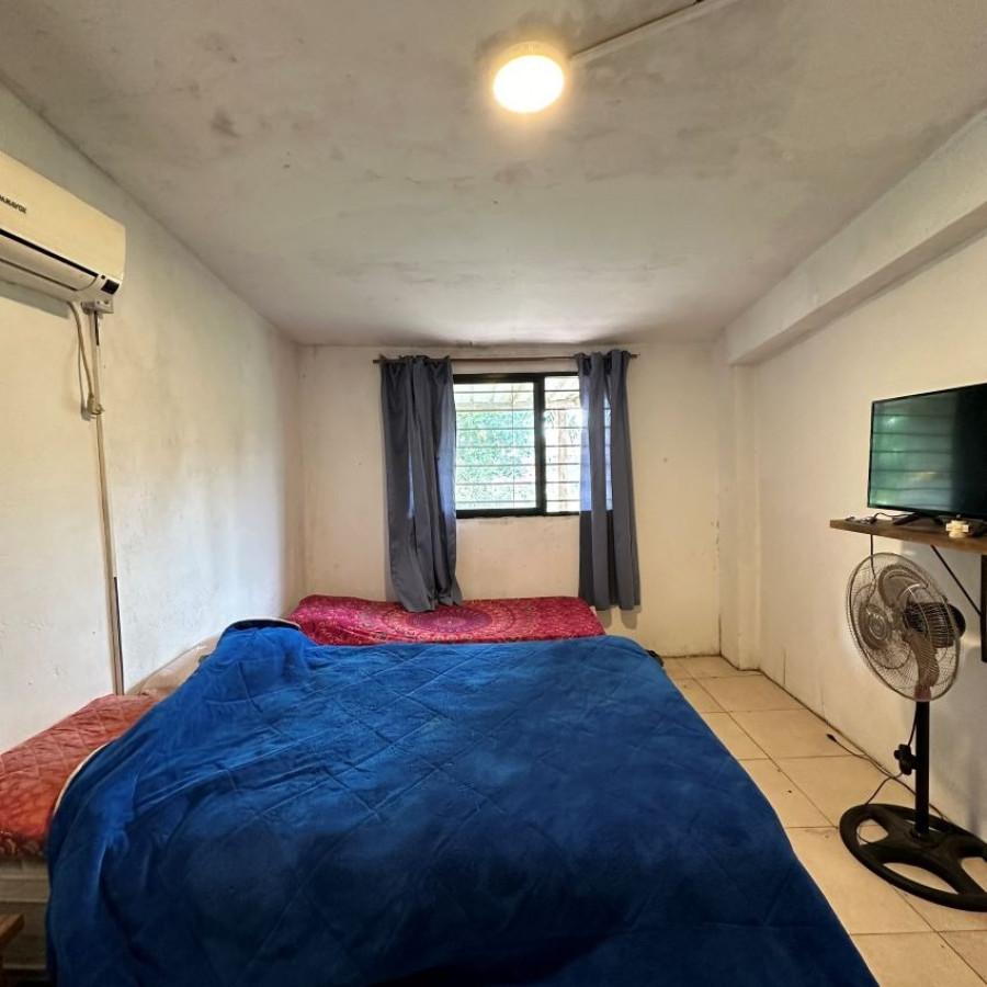 Casa ID.28 - Venta Casa Ciudad De La Costa 1 Dormitorio, Cochera Y Terreno De 900 Mts2