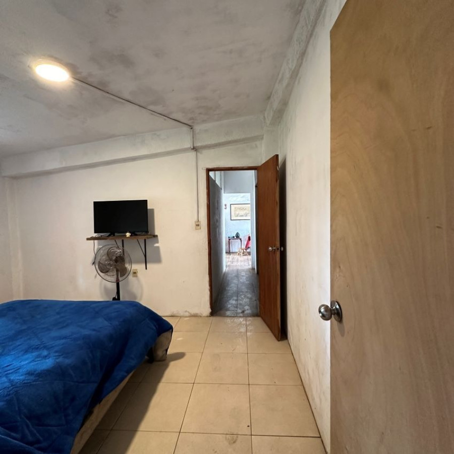 Casa ID.28 - Venta Casa Ciudad De La Costa 1 Dormitorio, Cochera Y Terreno De 900 Mts2