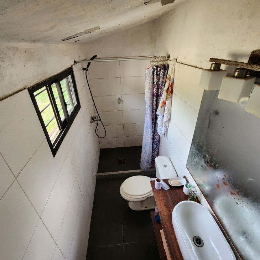 Casa ID.28 - Venta Casa Ciudad De La Costa 1 Dormitorio, Cochera Y Terreno De 900 Mts2