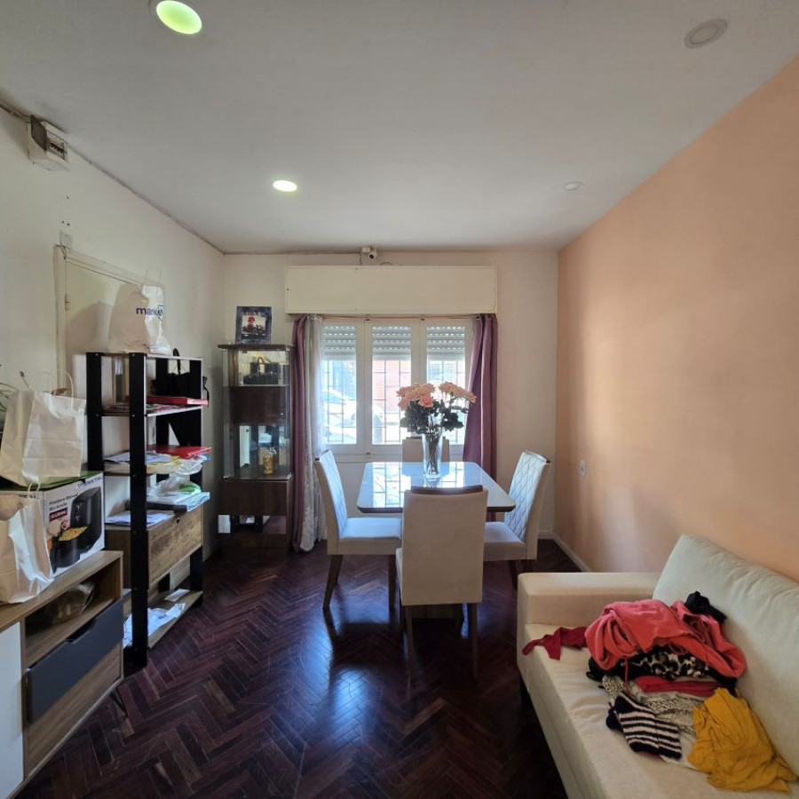 Casa ID.110 - Alquiler Casa Tres Cruces 2 dormitorios opción amoblada