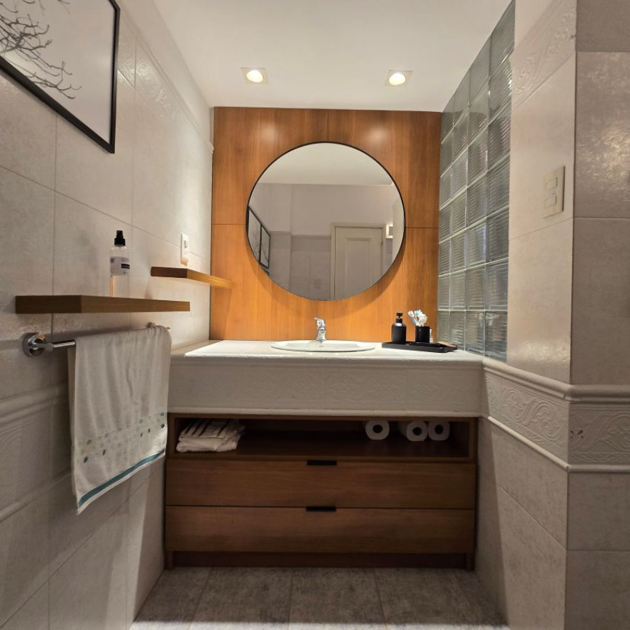 Casa ID.173 - Alquiler casa en Punta Carretas 3 a 4 dormitorios, 4 baños, garaje y barbacoa.