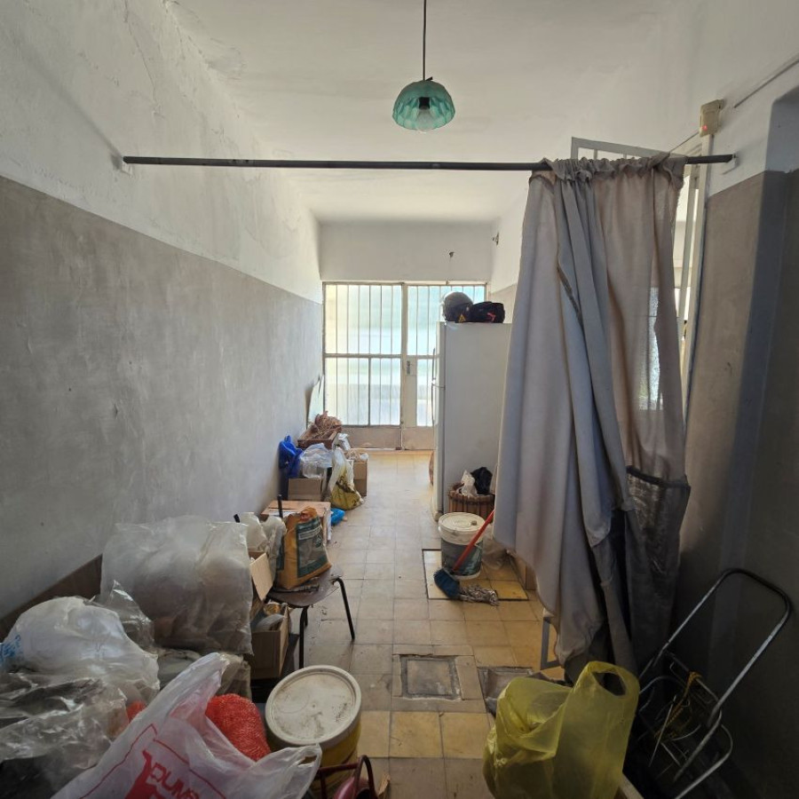 Casa ID.254 - Venta casa, 2 dormitorios,  garaje y fondo, Paso de las Duranas.