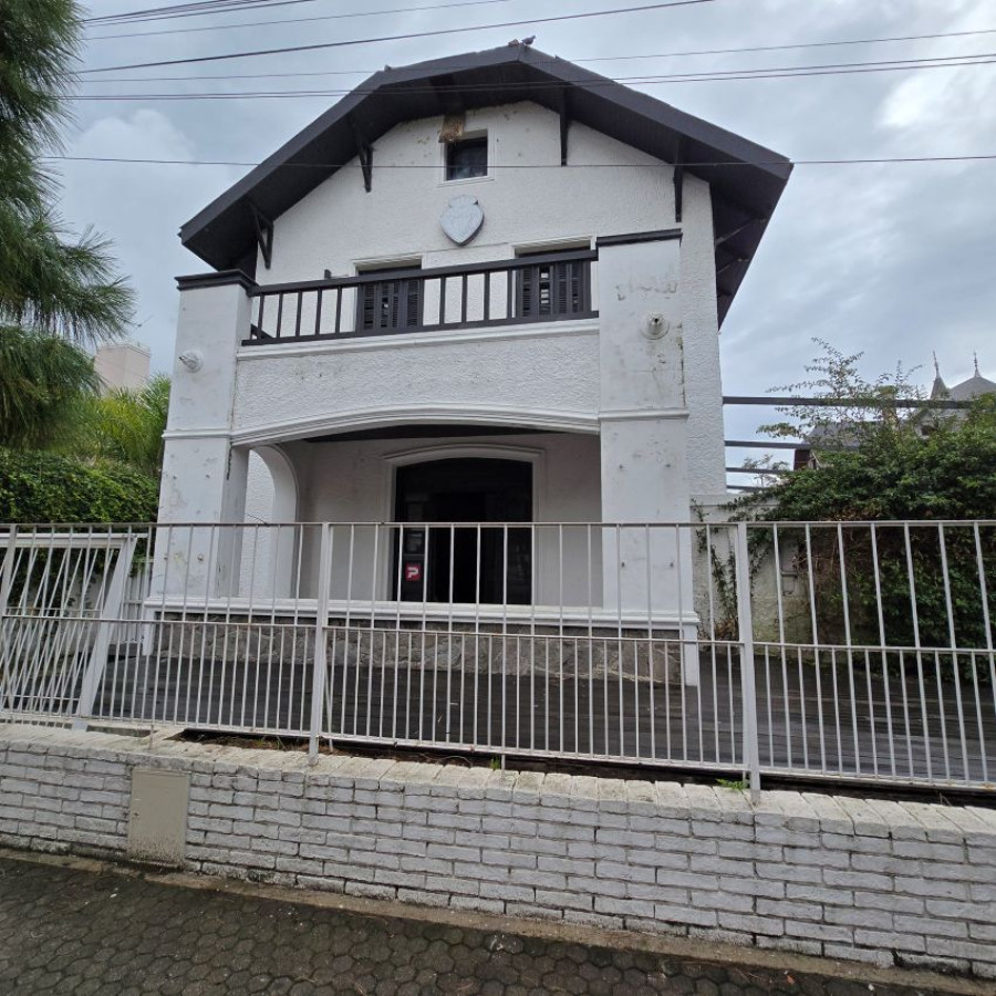Casa ID.62 - Alquiler casa Carrasco zona comercial para empresa.