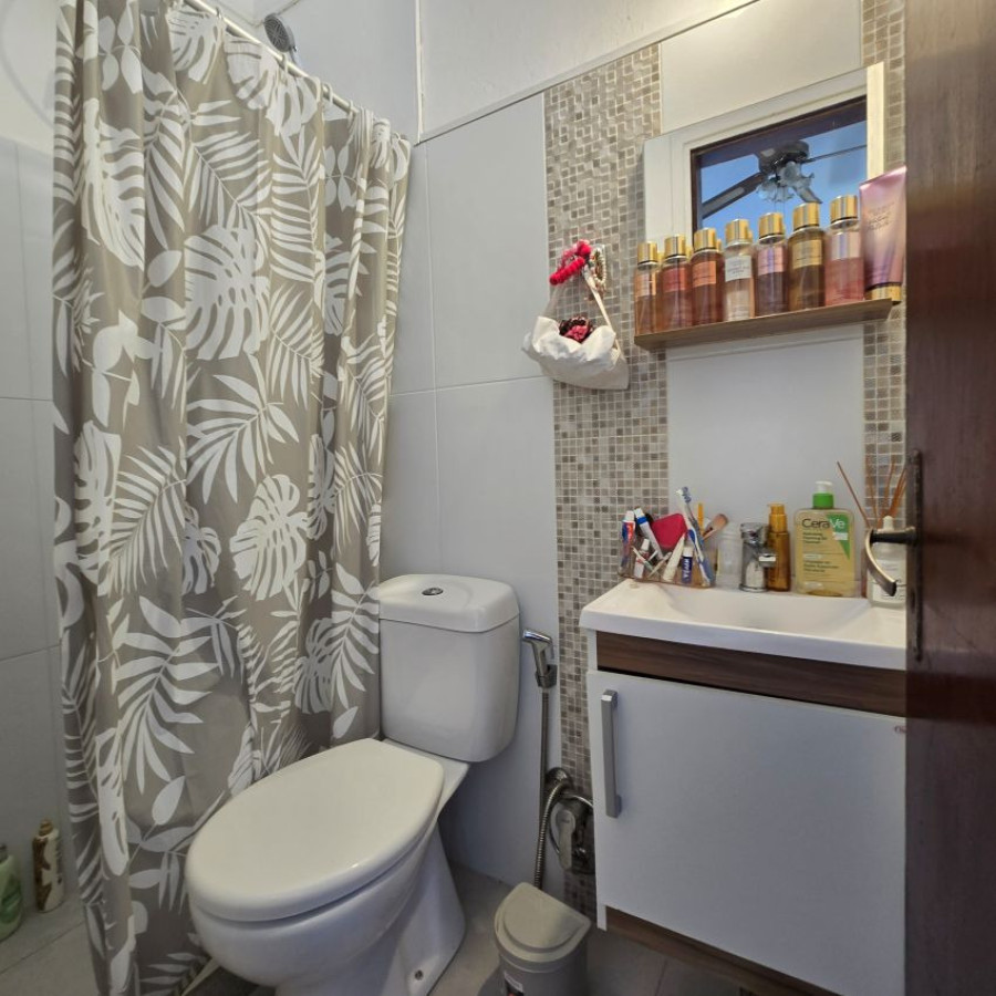 Casa ID.181 - Venta casa Malvin 2 dormitorios con barbacoa y garaje.