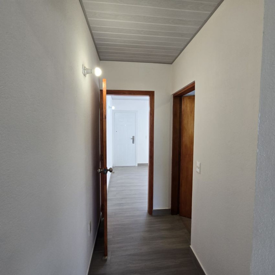 Casa ID.213 - Alquiler casa 1 dormitorio, cochera con patio a estrenar, Ciudad de la Costa, Canelones.