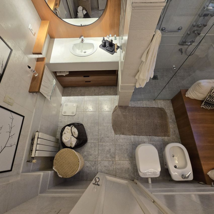 Casa ID.173 - Alquiler casa en Punta Carretas 3 a 4 dormitorios, 4 baños, garaje y barbacoa.