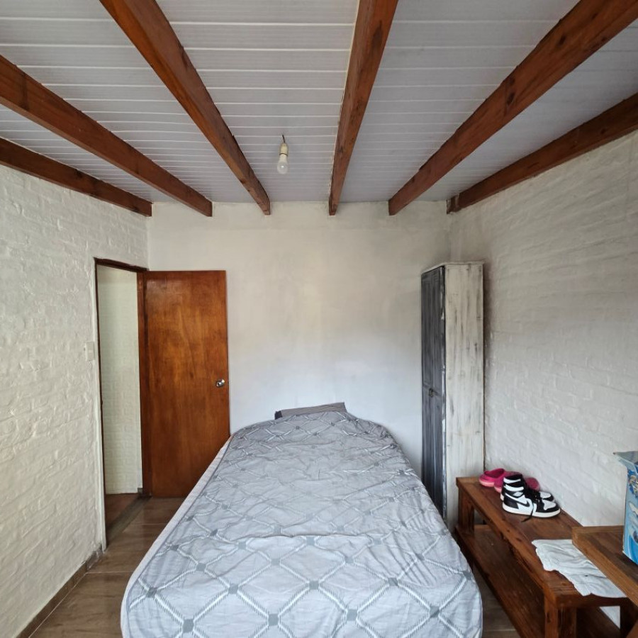 Casa ID.205 - Venta casa, 2 dormitorios, gran terreno, con renta, financiado parcialmente, El Pinar, Ciudad de la Costa