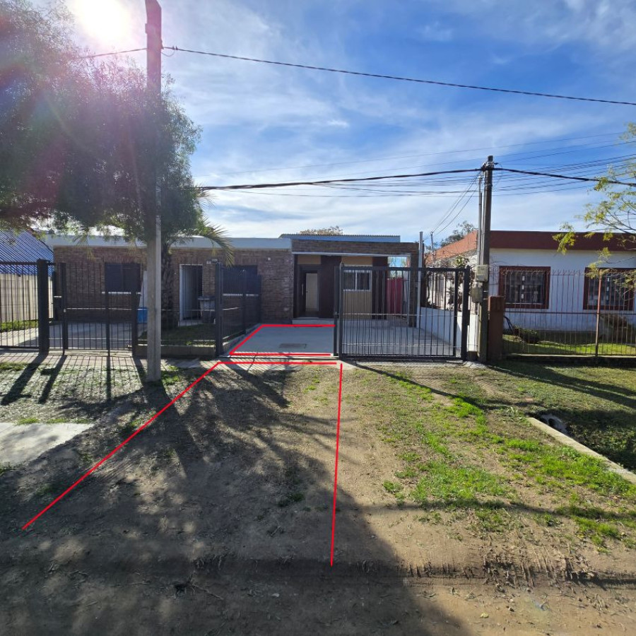 Casa ID.213 - Alquiler casa 1 dormitorio, cochera con patio a estrenar, Ciudad de la Costa, Canelones.