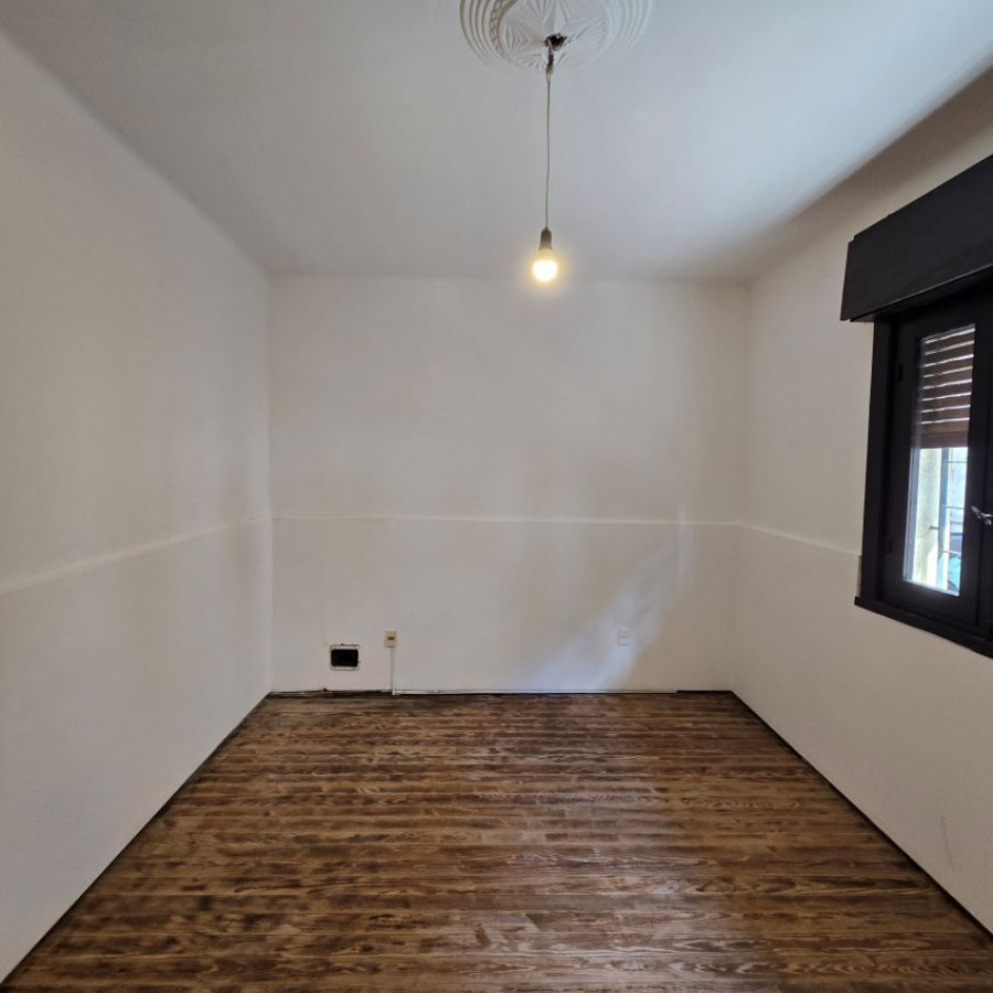 Casa ID.100 - Venta casa Barrio Sur 3 dormitorios y parrillero.