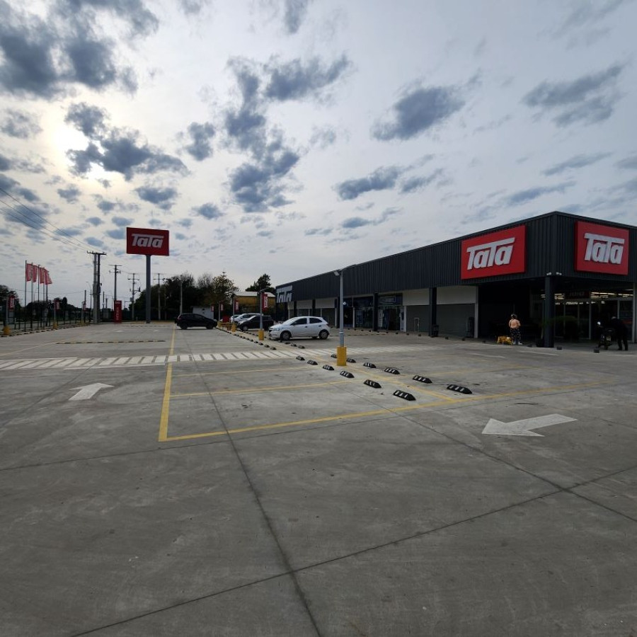 Local Comercial ID.36 - Alquiler Locales Comerciales En Barros Blancos Predio Ta Ta.