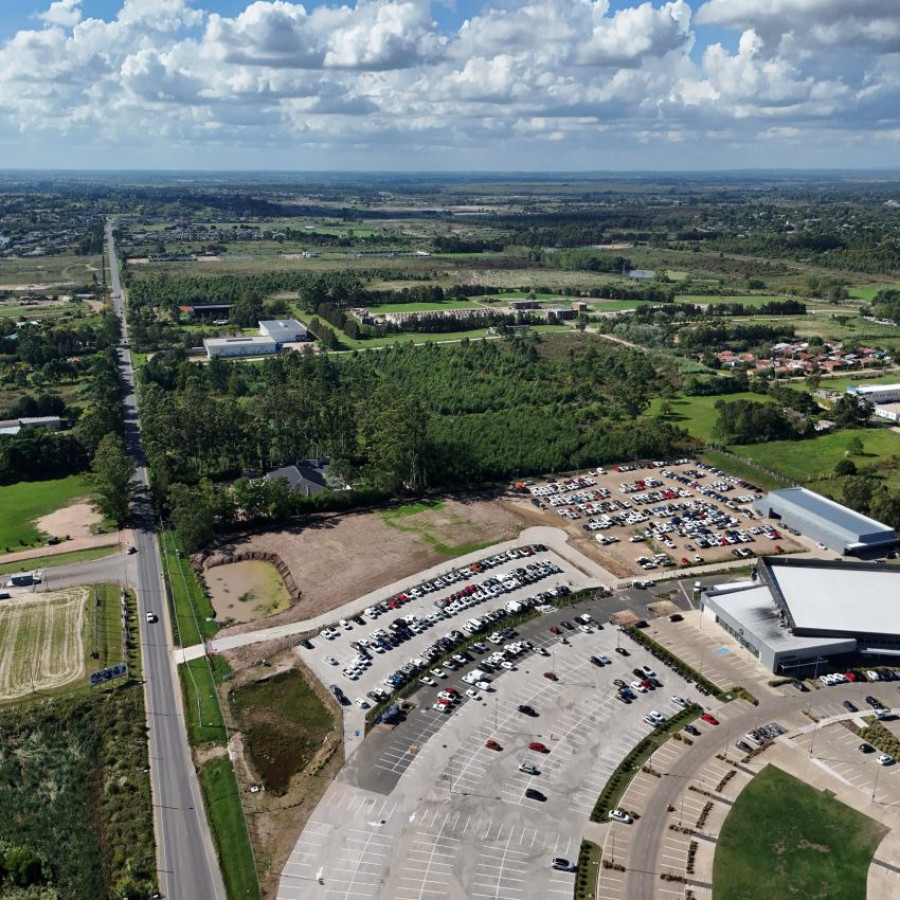 Terreno ID.176 - Venta terreno Canelones, Ciudad de la Costa a metros de Car One