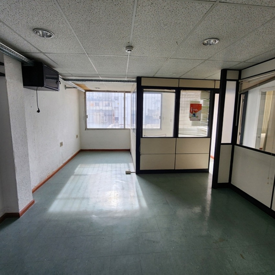 Oficina ID.22 - Venta Oficinas En 18 De Julio.