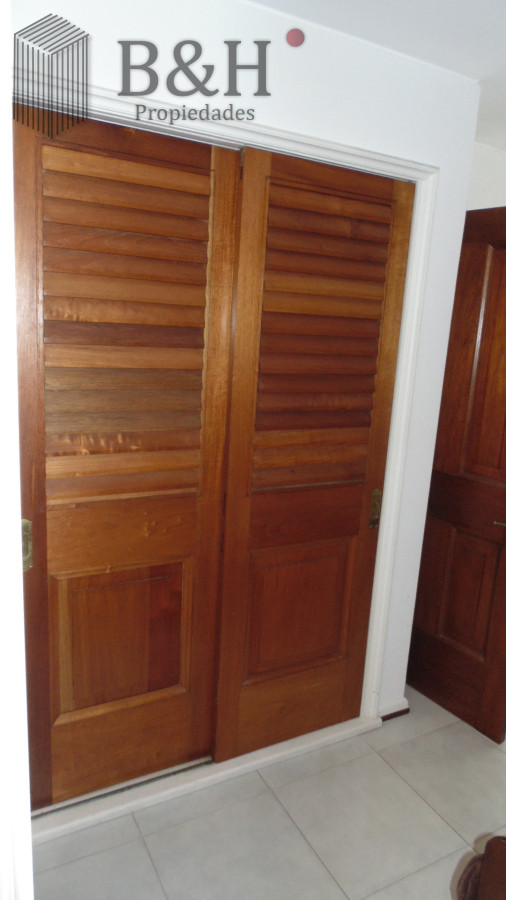 Apartamento ID.4695 - APARTAMENTO EN PUERTO DE PUNTA DEL ESTE DE 3 DORMITORIOS EN SUITE,  DEP. SERV,   BAÑOS