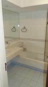 Apartamento ID.1392/APARTAMENTO-EN-PUERTO-DE-PUNTA-DEL-ESTE-DE-3-DORMITORIOS-EN-SUITE,--DEP.-SERV,---BAÑOS - APARTAMENTO EN PUERTO DE PUNTA DEL ESTE DE 3 DORMITORIOS EN SUITE,  DEP. SERV,   BAÑOS