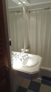 Apartamento ID.1392/APARTAMENTO-EN-PUERTO-DE-PUNTA-DEL-ESTE-DE-3-DORMITORIOS-EN-SUITE,--DEP.-SERV,---BAÑOS - APARTAMENTO EN PUERTO DE PUNTA DEL ESTE DE 3 DORMITORIOS EN SUITE,  DEP. SERV,   BAÑOS