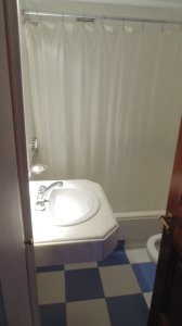 Apartamento ID.1392/APARTAMENTO-EN-PUERTO-DE-PUNTA-DEL-ESTE-DE-3-DORMITORIOS-EN-SUITE,--DEP.-SERV,---BAÑOS - APARTAMENTO EN PUERTO DE PUNTA DEL ESTE DE 3 DORMITORIOS EN SUITE,  DEP. SERV,   BAÑOS