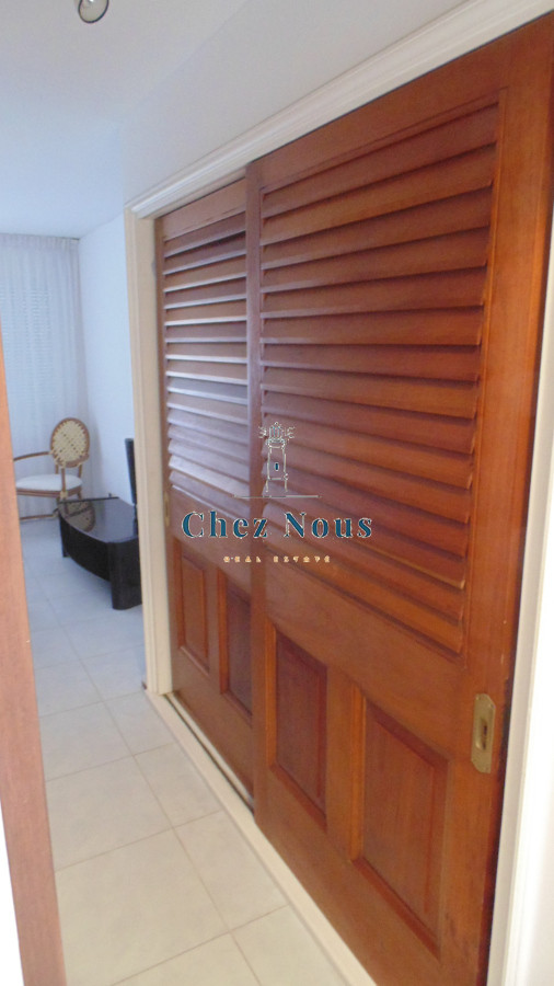 Apartamento ID.1287 - APARTAMENTO EN PUERTO DE PUNTA DEL ESTE DE 3 DORMITORIOS EN SUITE,  DEP. SERV,   BAÑOS