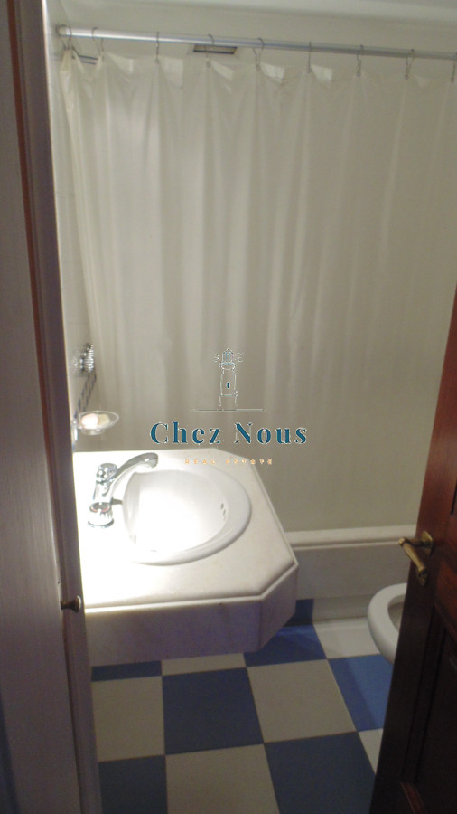 Apartamento ID.1287 - APARTAMENTO EN PUERTO DE PUNTA DEL ESTE DE 3 DORMITORIOS EN SUITE,  DEP. SERV,   BAÑOS