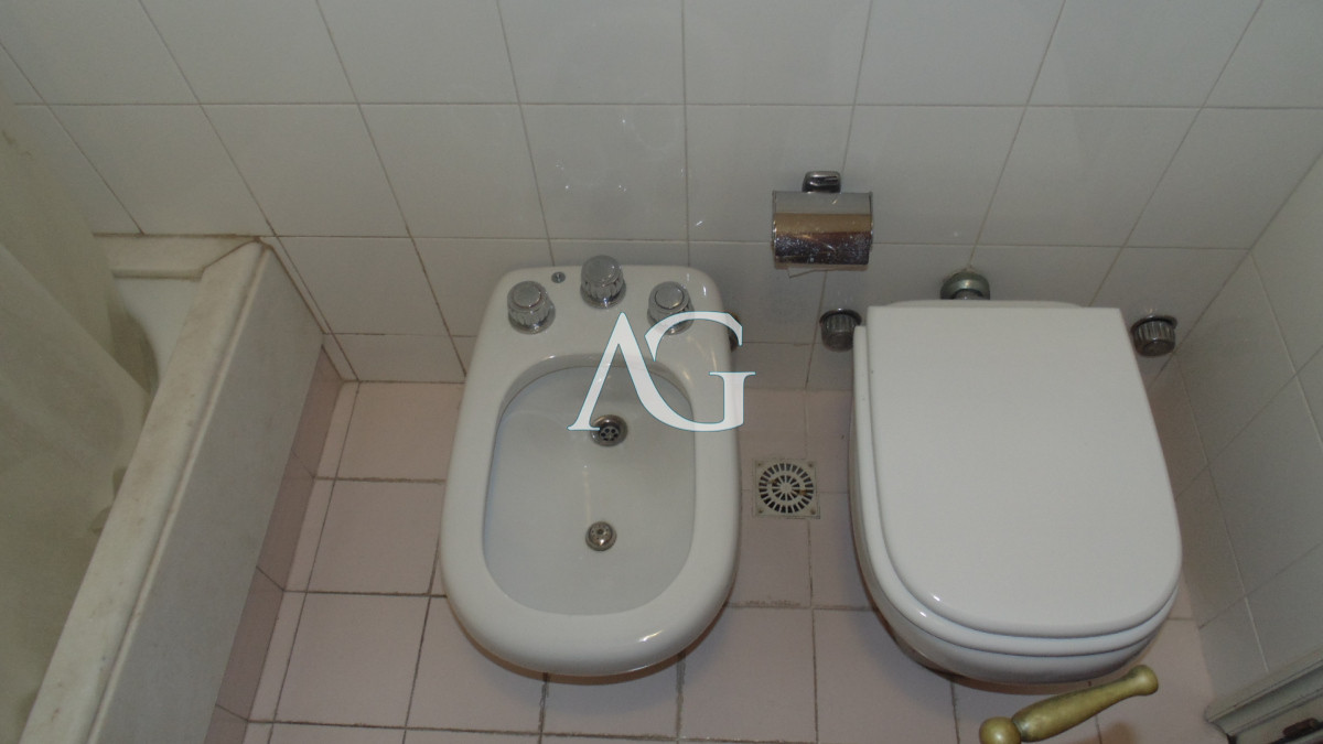 Apartamento ID.37 - APARTAMENTO EN PUERTO DE PUNTA DEL ESTE DE 3 DORMITORIOS EN SUITE,  DEP. SERV,   BAÑOS