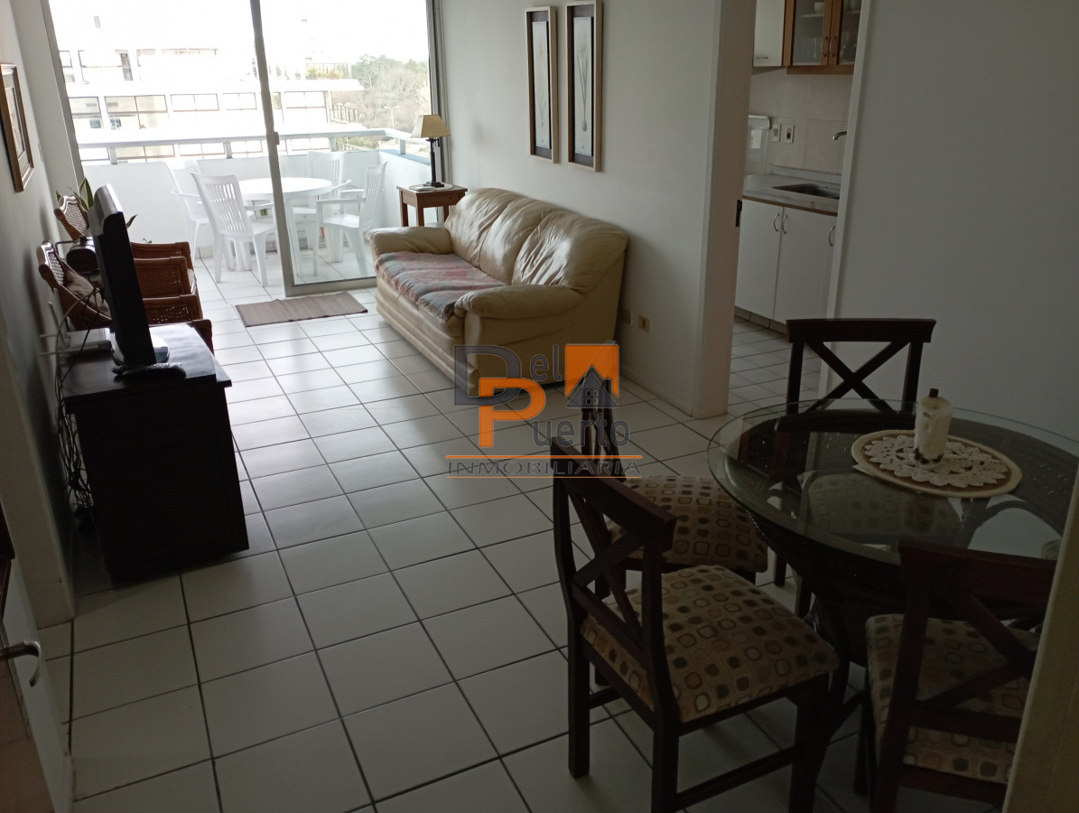 Apartamento ID.4 - APARTAMENTO DE 2 DORMITORIOS Y 2 BAÑOS SOBRE ROOSEVELT