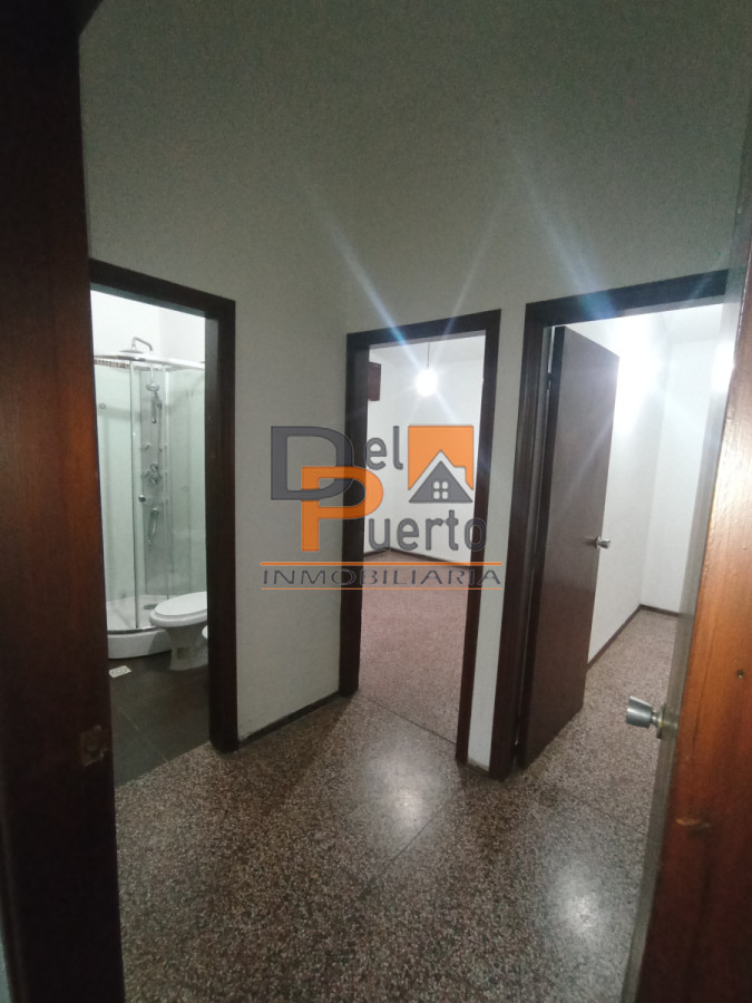 Casa ID.7 - Casa de construcción tradicional en uno de los puntos más estratégicos del centro de Maldonado.