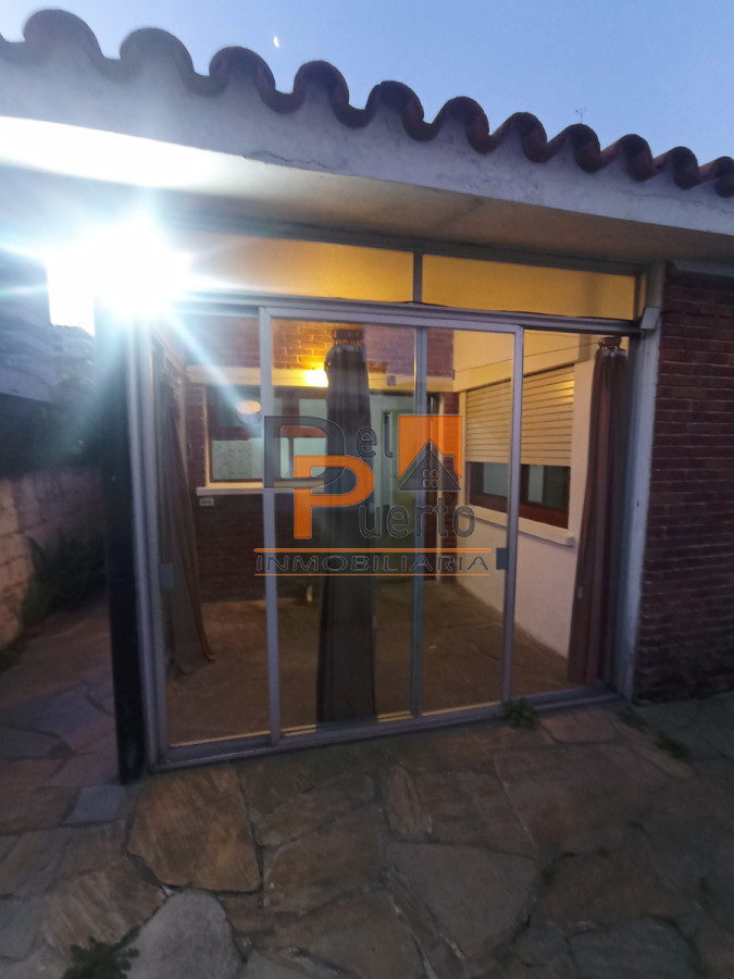 Casa ID.7 - Casa de construcción tradicional en uno de los puntos más estratégicos del centro de Maldonado.