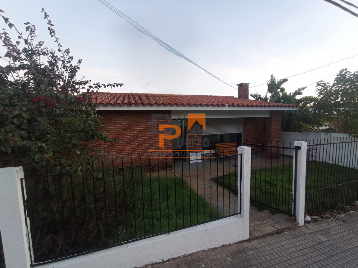 Casa ID.7 - Casa de construcción tradicional en uno de los puntos más estratégicos del centro de Maldonado.