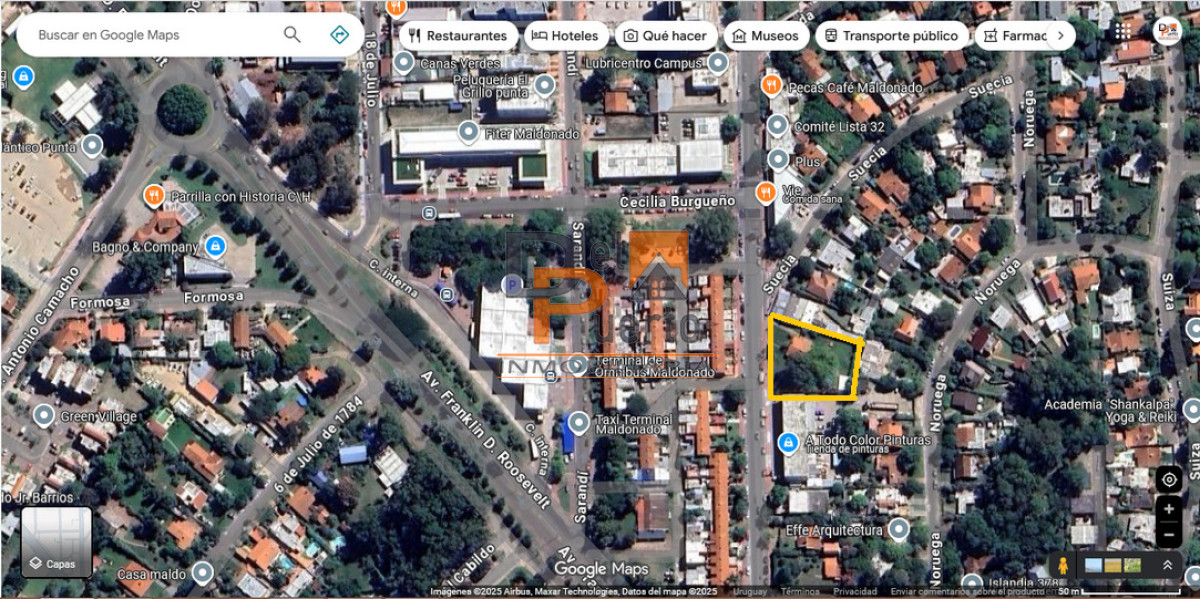 Terreno ID.23 - Espectacular lote con mejoras en un entorno de gran movimiento y desarrollo comercial, habilitado para edificación en altura y vivienda de interés soc