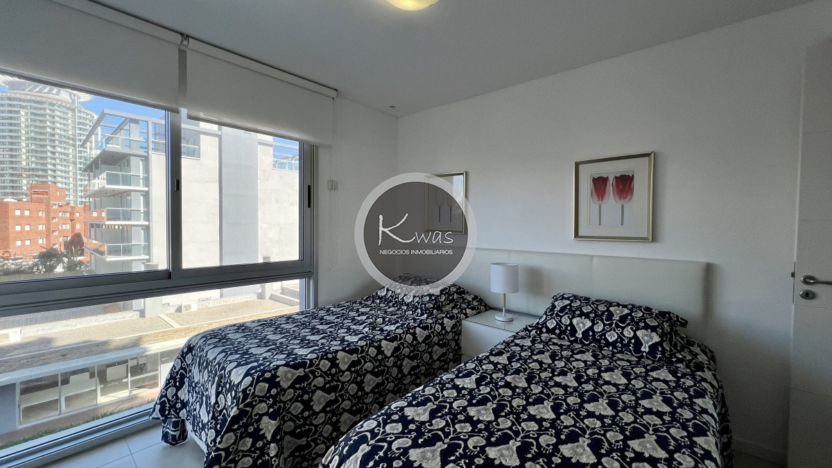 Departamento ID.434 - Venta departamento tres dormitorios playa mansa 