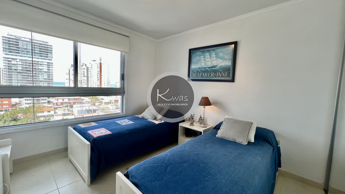 Departamento ID.475 - Departamento Art Boulevard tres dormitorios Punta del este