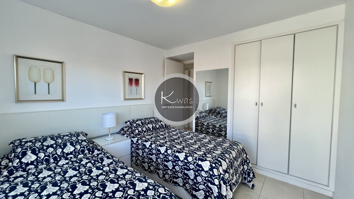 Departamento ID.434 - Venta departamento tres dormitorios playa mansa 