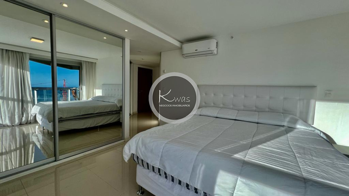 Departamento ID.437 - Departamento tres dormitorios en Playa Brava Punta del Este