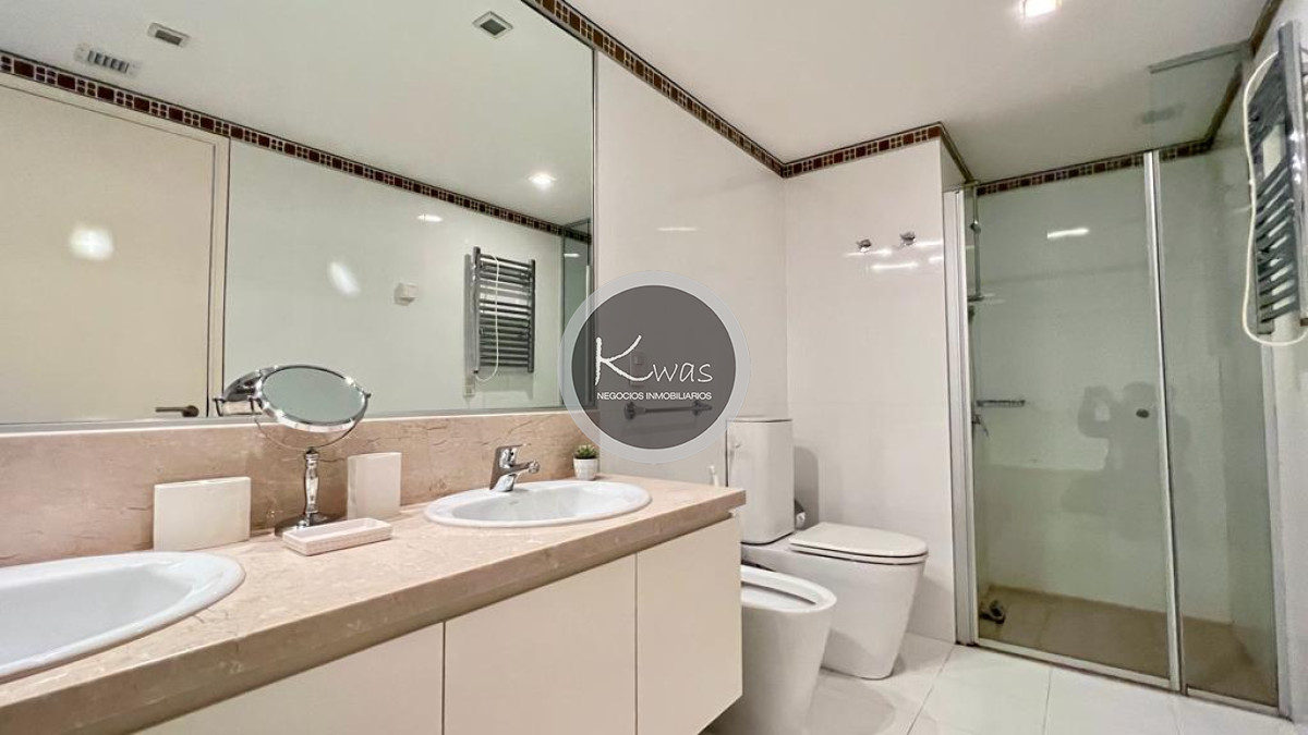 Departamento ID.476 - Le Parc II dos dormitorios en suite habitación de servicio Playa Brava Punta del Este