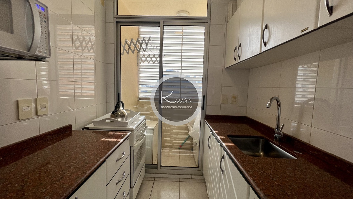 Departamento ID.427 - Venta departamento dos dormitorios punta del este playa brava