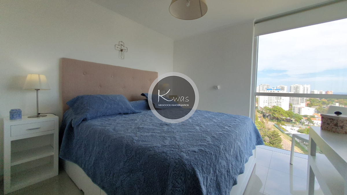Departamento ID.611 - Departamento dos dormitorios dos baños edificio Wind Tower Punta del Este