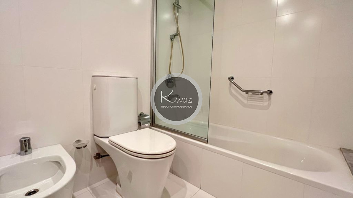 Departamento ID.476 - Le Parc II dos dormitorios en suite habitación de servicio Playa Brava Punta del Este