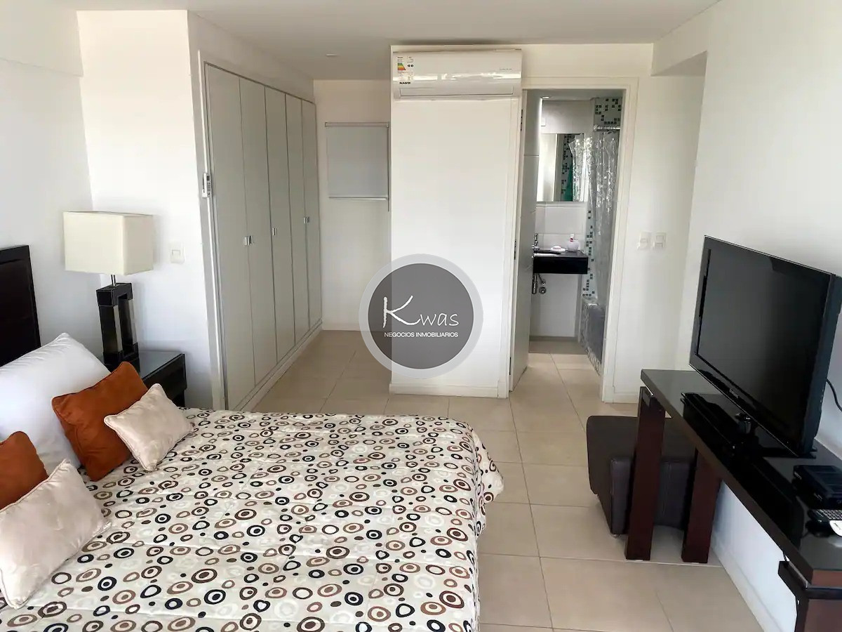 Departamento ID.673 - Departamento tres dormitorios Torre del Mar Playa Mansa Punta del Este