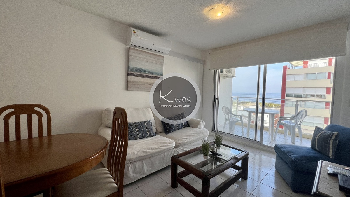 Departamento ID.427 - Venta departamento dos dormitorios punta del este playa brava