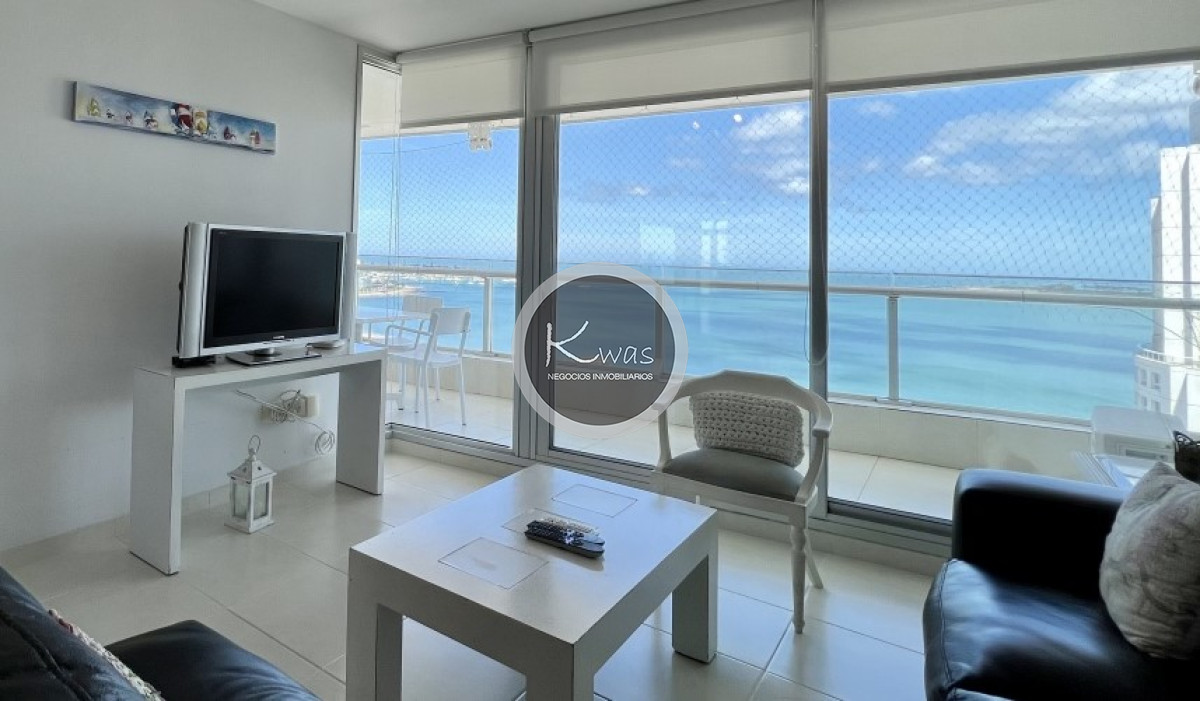 Departamento ID.549 - Departamento dos dormitorios dos baños en suite Season Tower Playa Mansa Punta del Este