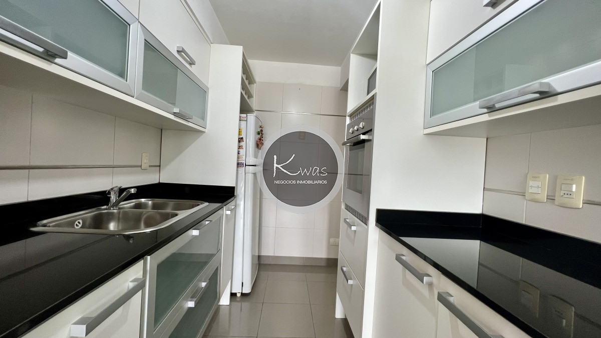 Departamento ID.475 - Departamento Art Boulevard tres dormitorios Punta del este