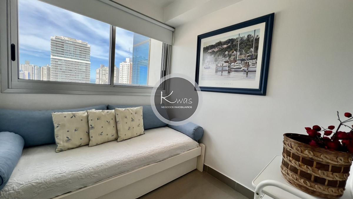 Departamento ID.475 - Departamento Art Boulevard tres dormitorios Punta del este